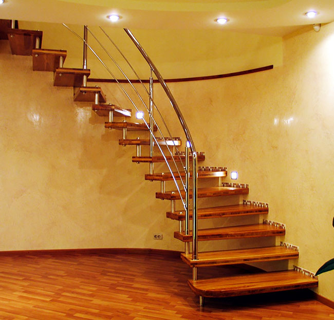 Лестницы на больцах в Ростове-на-Дону